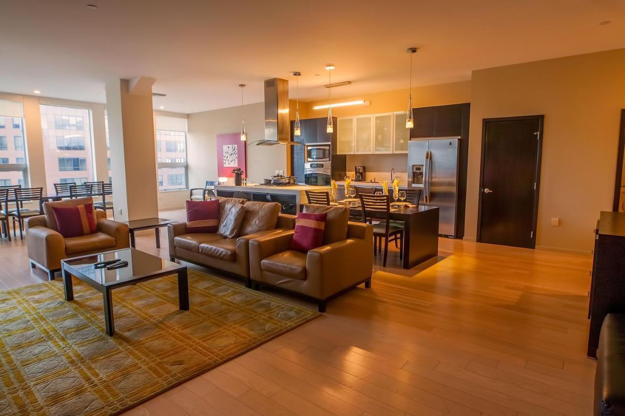 Tenten Wilshire Los Angeles