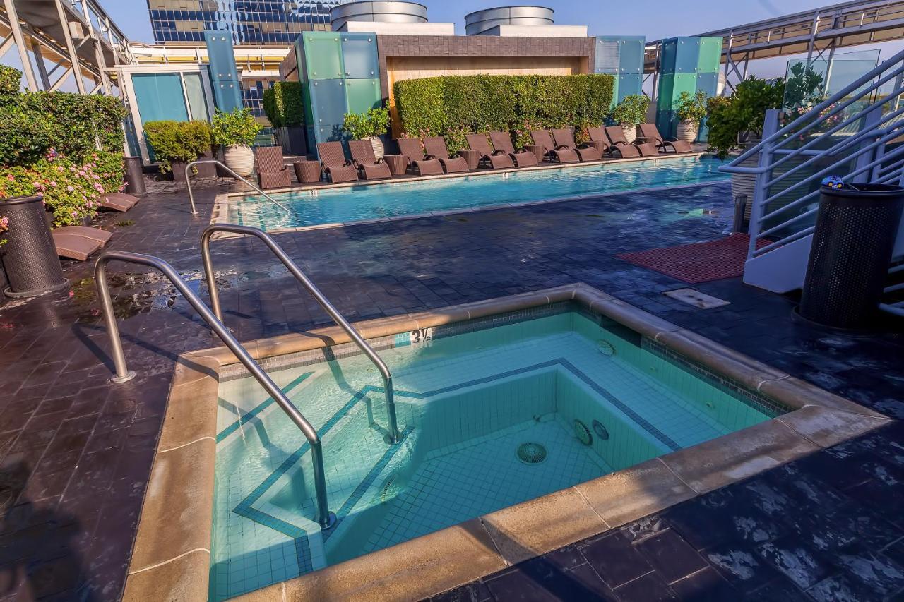 Tenten Wilshire Apartment Los Angeles