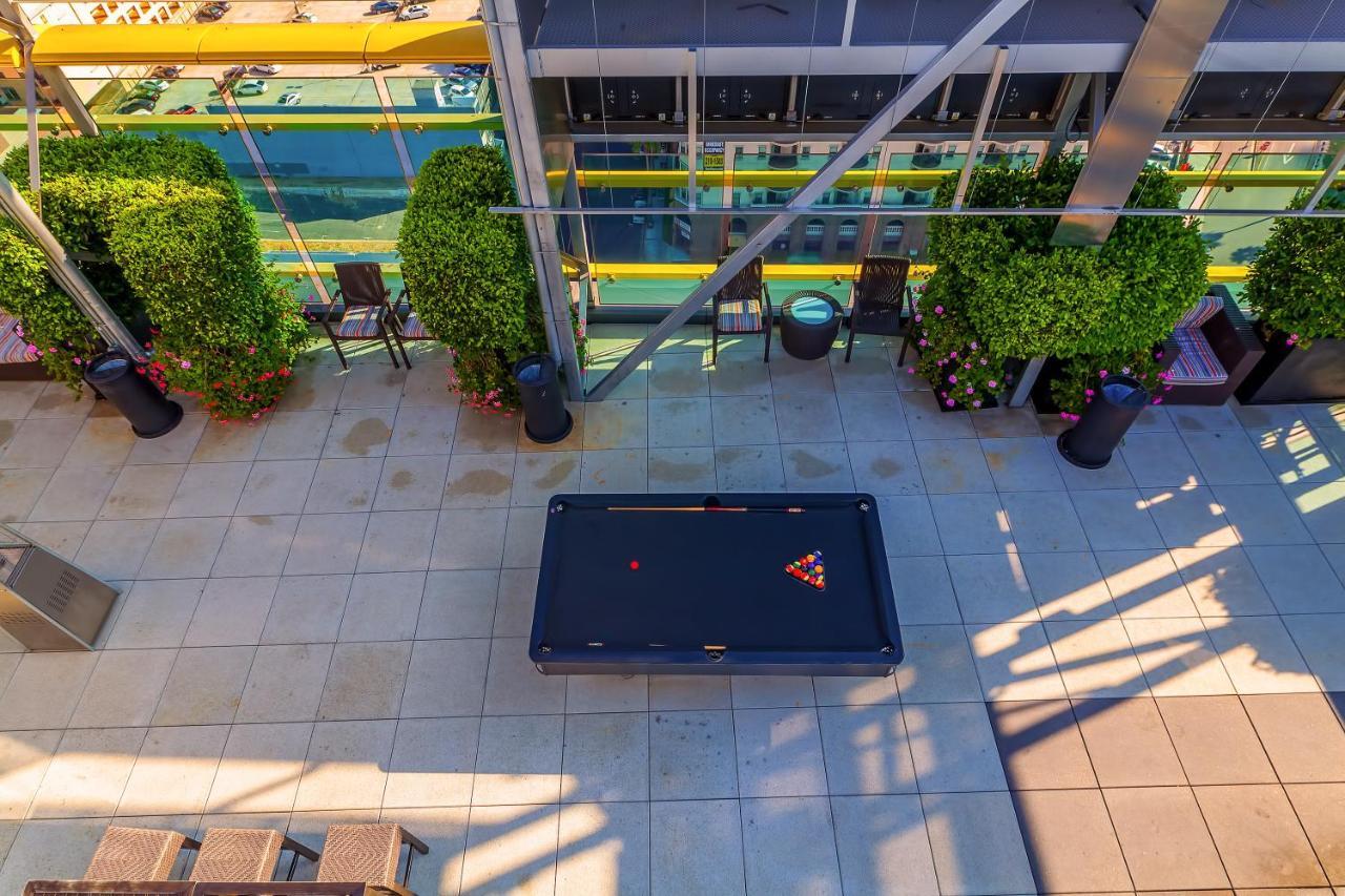 Apartment Tenten Wilshire